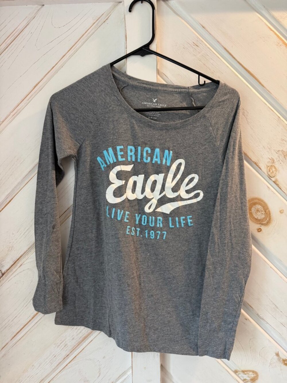 American Eagle Gray Heather Live Your Life Long Sleeve T-Shirt Womens S